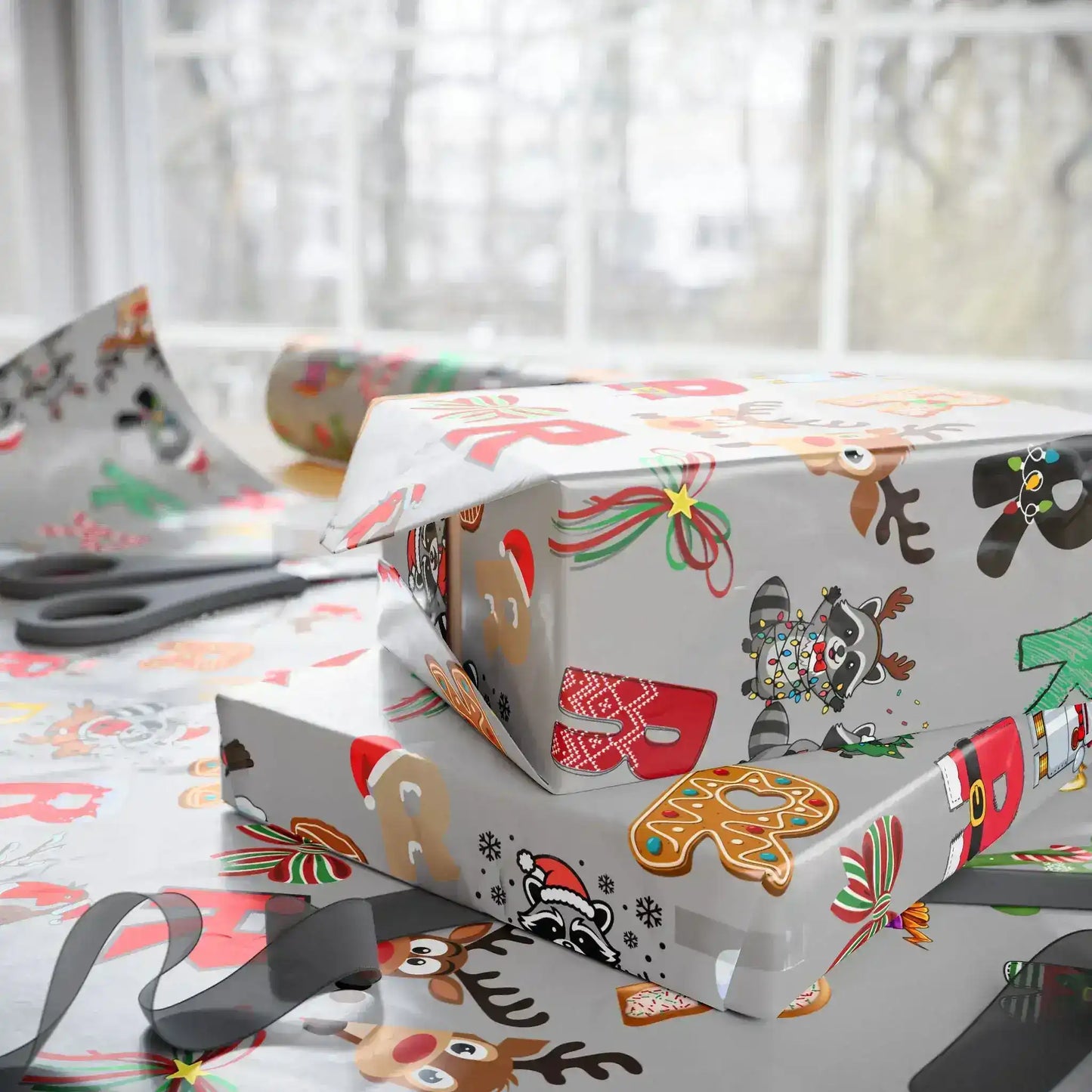 "R" Christmas Wrapping Paper – Alphabet Gift Swap Collection