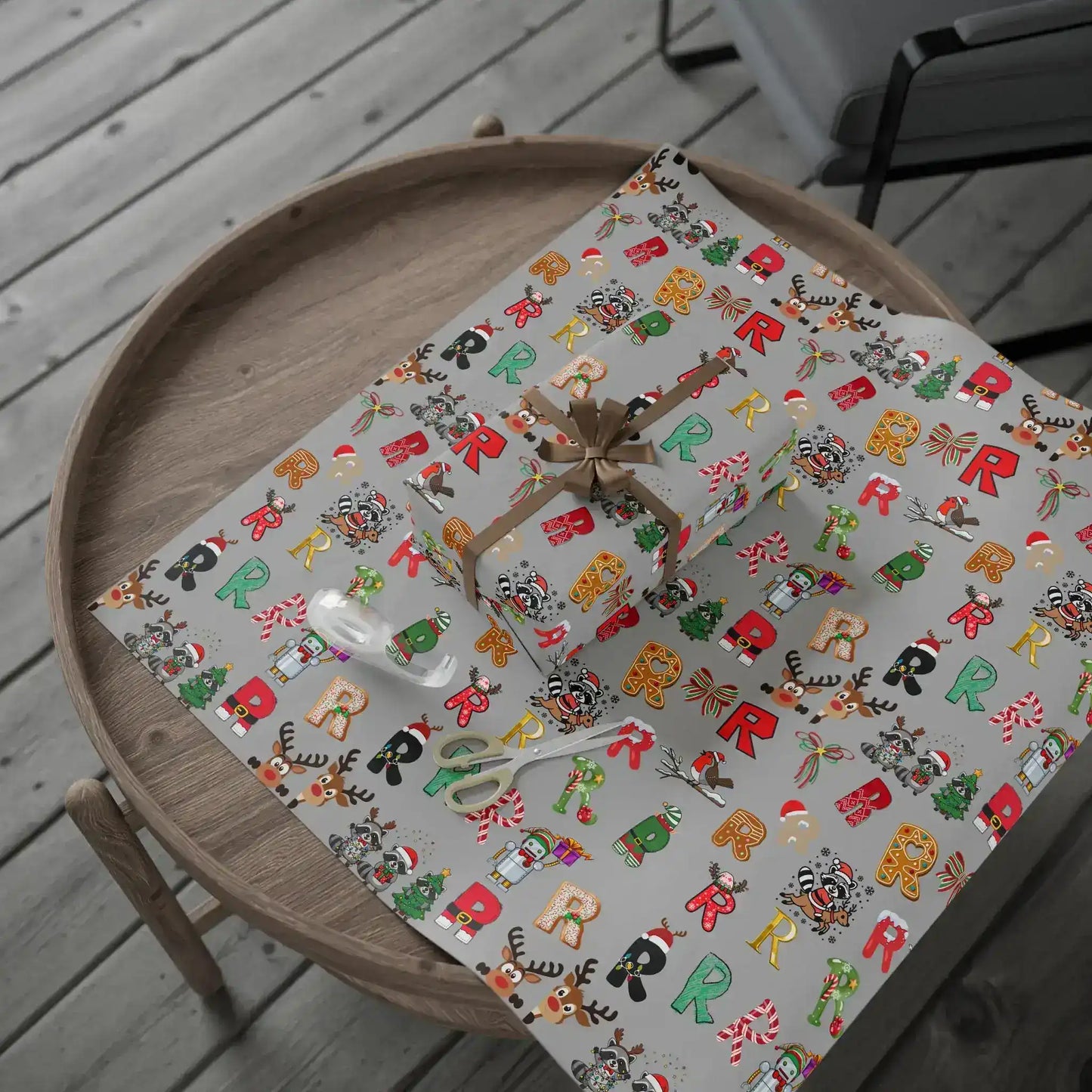 "R" Christmas Wrapping Paper – Alphabet Gift Swap Collection